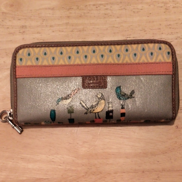 Fossil Bird Pattern Wallet - Picture 1 of 7